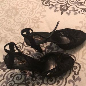 Gucci black suede platform sandals sz 6-1/2 B